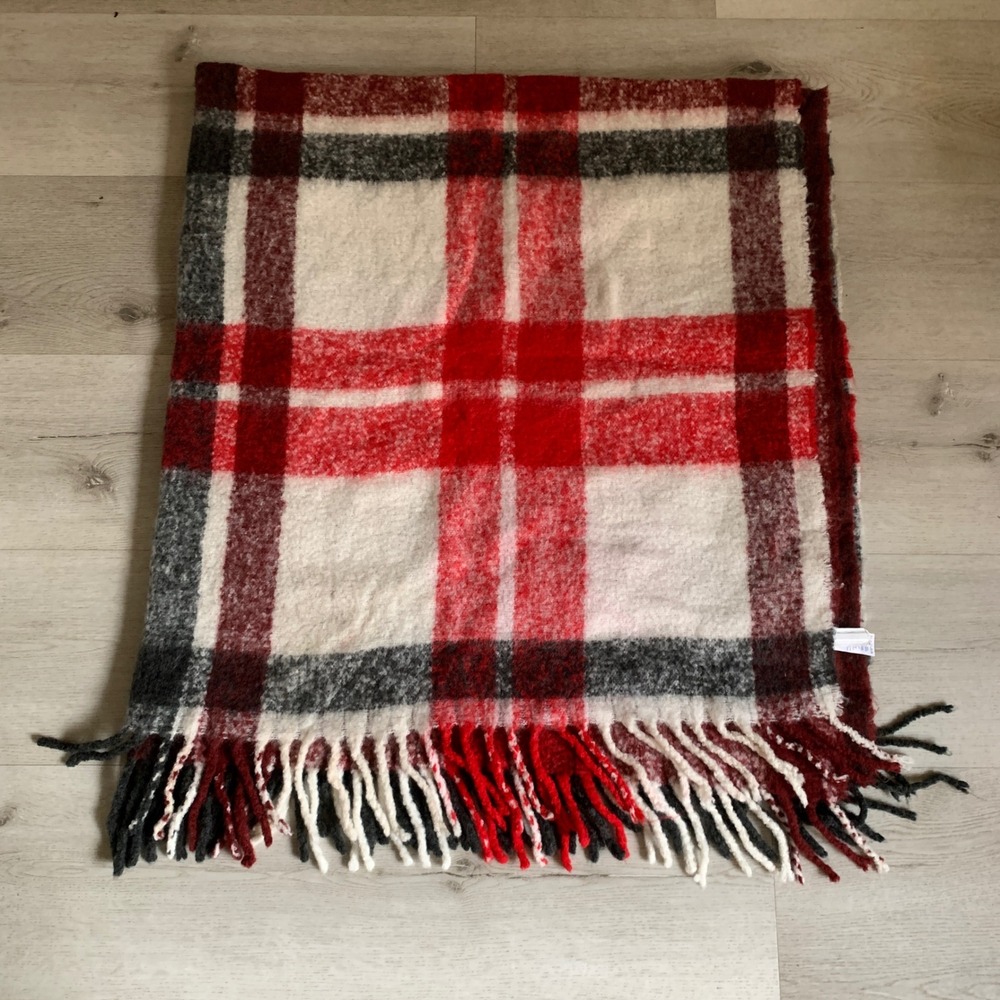STRIPES HBC Red Plaid Wool Blend Fringe Throw Blanket 59x46‎ hme decor